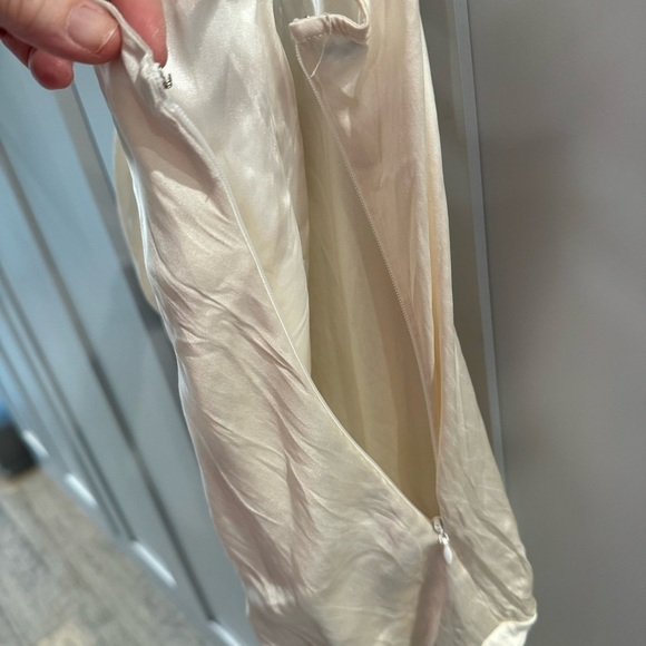 Marciano Ivory Silk‎ Sleeveless Bodysuit w/ Braided Straps Capsule XS - Picture 8 of 8